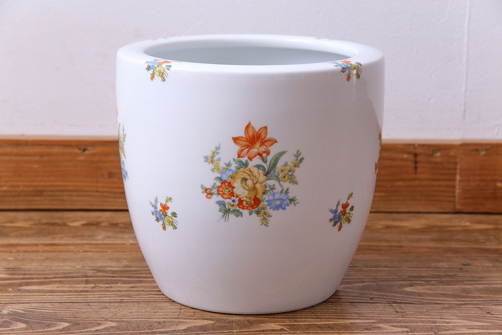アンティーク雑貨　オールドノリタケ(日陶)　色絵　草花　上品な雰囲気漂う壱型火鉢(手あぶり、鉢カバー、傘立て)(1)