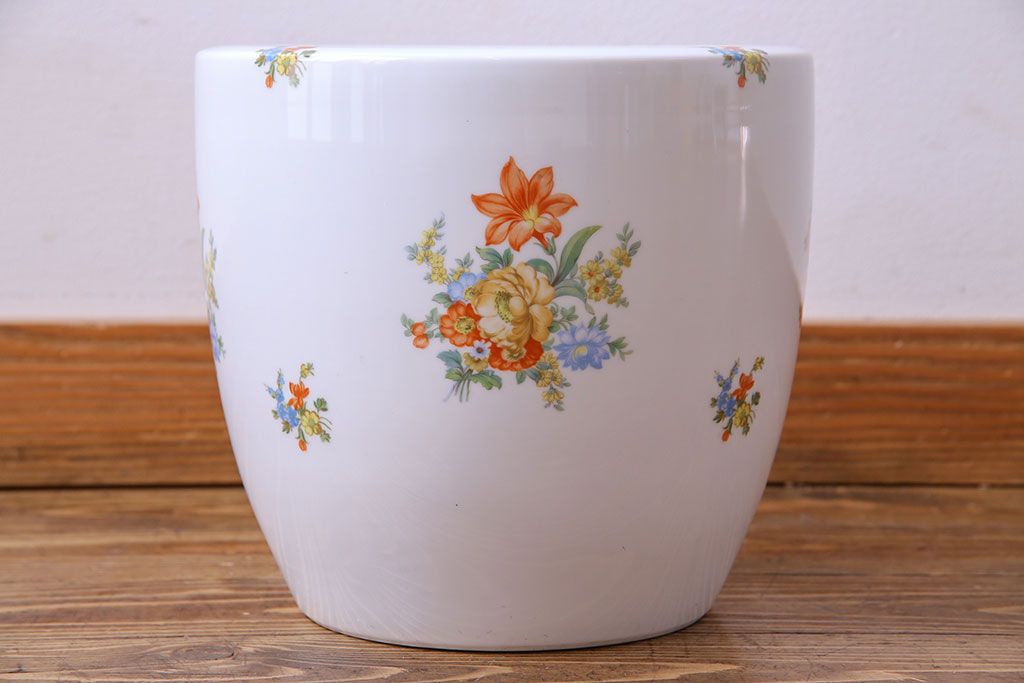 アンティーク雑貨　オールドノリタケ(日陶)　色絵　草花　上品な雰囲気漂う壱型火鉢(手あぶり、鉢カバー、傘立て)(1)