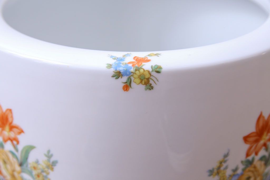 アンティーク雑貨　オールドノリタケ(日陶)　色絵　草花　上品な雰囲気漂う壱型火鉢(手あぶり、鉢カバー、傘立て)(1)