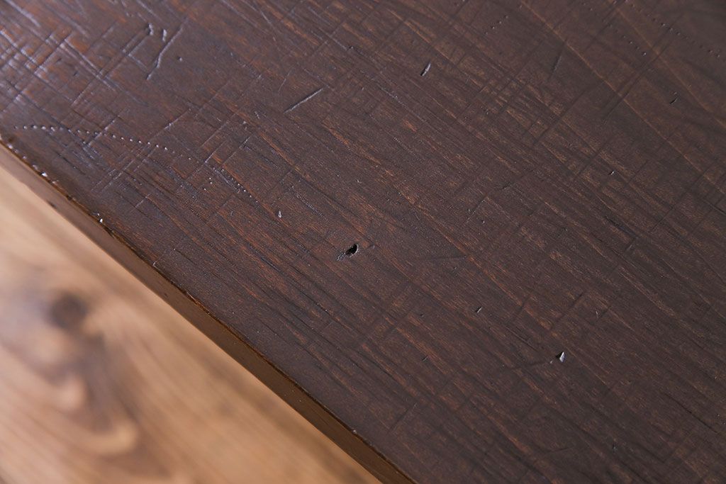 アンティーク家具　和製アンティーク　古材の質感が味わい深い鉄脚のローテーブル(作業台、アイアンテーブル)(1)