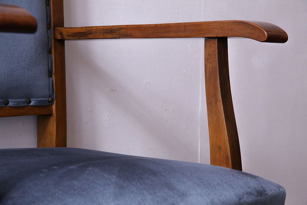 レトロ家具 昭和レトロ 古い木の質感が趣き深いチャーチチェア