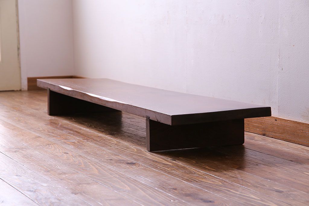 アンティーク家具　大正昭和初期　素朴な味わいのある裁ち板(ローテーブル、ローボード、飾り台)
