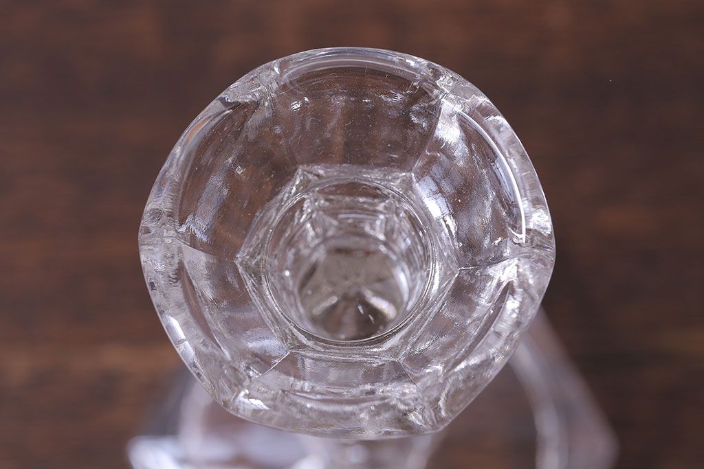アンティーク雑貨　イギリスアンティーク シンプルながら愛らしいガラス製キャンドルスタンド(ろうそく立て、キャンドルホルダー)
