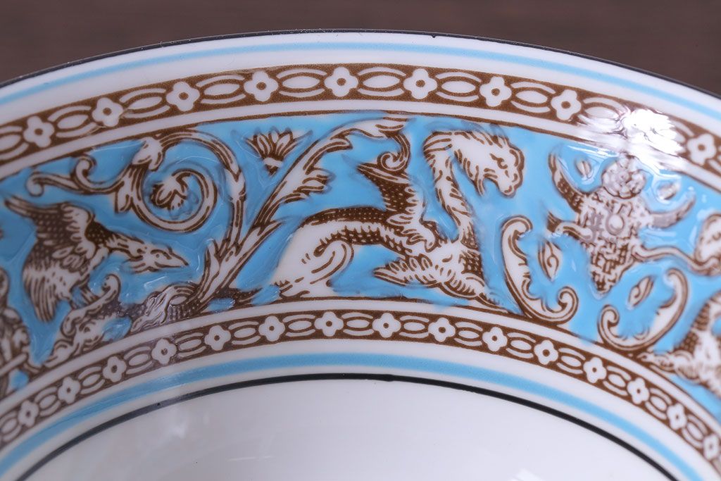 アンティーク雑貨　【T様ご成約】中古　イギリスWedgwood(ウェッジウッド)　FLORENTINE(フロレンティーン)　ターコイズ　カップ&ソーサー2客セット