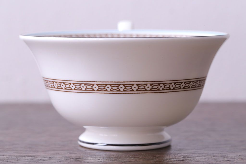 アンティーク雑貨　【T様ご成約】中古　イギリスWedgwood(ウェッジウッド)　FLORENTINE(フロレンティーン)　ターコイズ　カップ&ソーサー2客セット