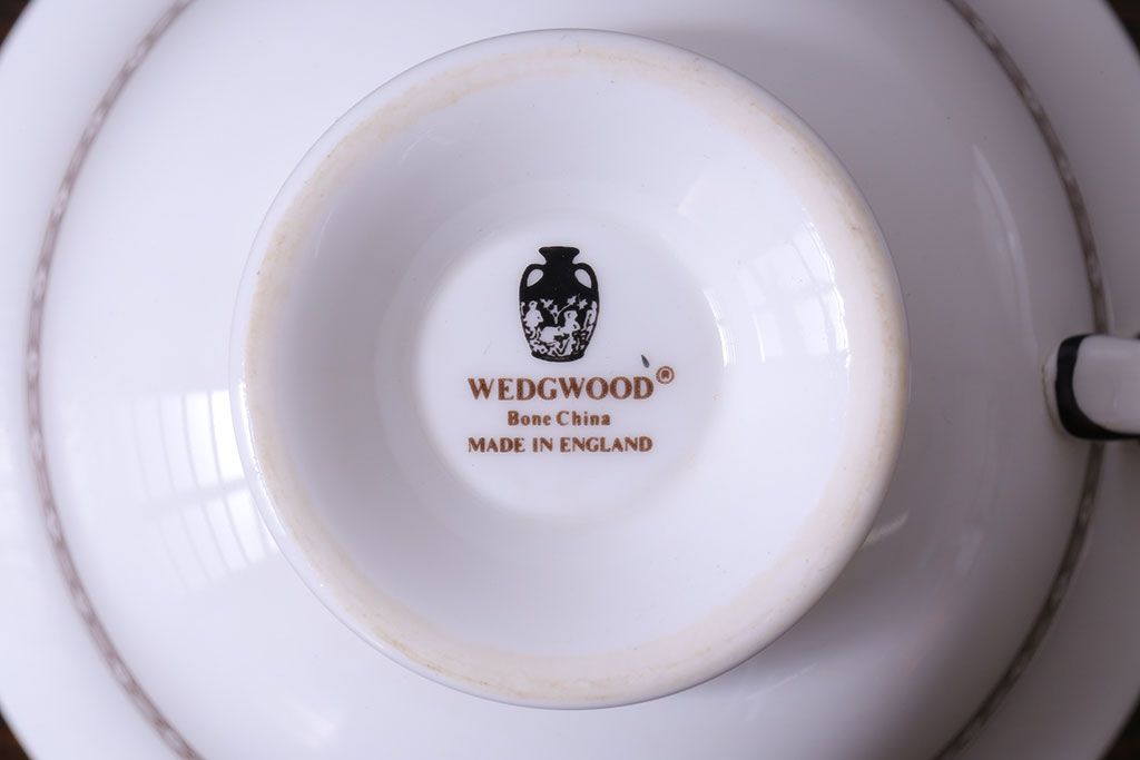 アンティーク雑貨　【T様ご成約】中古　イギリスWedgwood(ウェッジウッド)　FLORENTINE(フロレンティーン)　ターコイズ　カップ&ソーサー2客セット