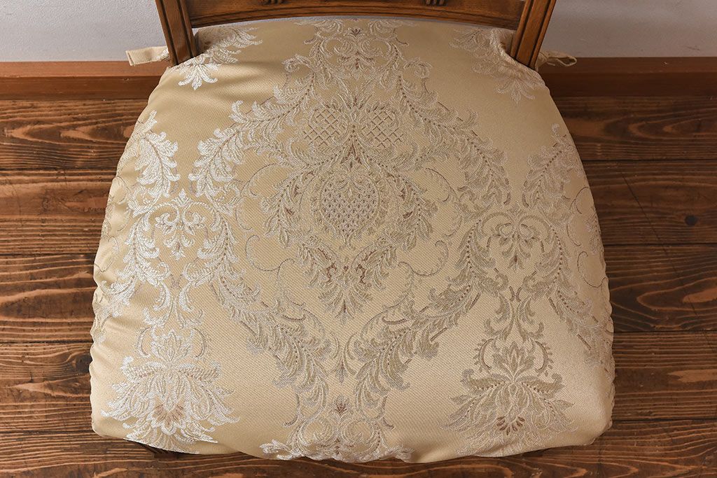中古極美品　カリモク　domani(ドマーニ)　QUEENS　LIFE(クイーンズライフ)　気品溢れるチェア(ダイニングチェア)(定価約12万円)(2)