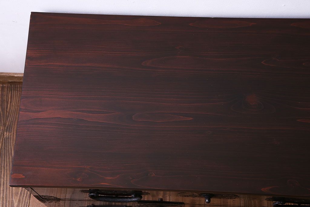 アンティーク家具　和製アンティーク　隠し付き!　和モダンなローチェスト(箪笥ローボード、衣装箪笥、引き出し)