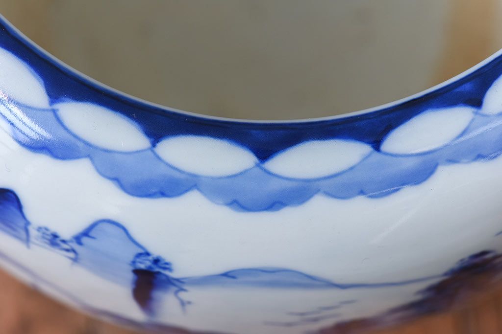 アンティーク雑貨　昭和期　山水図　藍色の濃淡が美しい瀬戸火鉢(鉢カバー)(1)