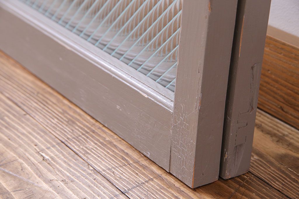 ペイント家具 シャビーシックな風合いのフィックス窓2枚セット