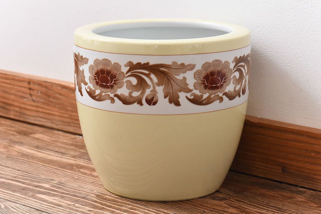 アンティーク雑貨　中古　オールドノリタケ(則武・日陶)　菊牡丹文がレトロな火鉢(鉢カバー、手あぶり)