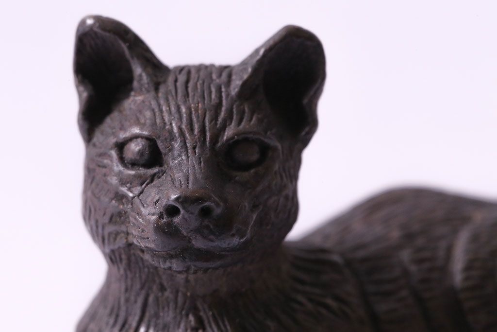 アンティーク雑貨 ビンテージ 銅製 シックな猫のオブジェ(置物、動物像 
