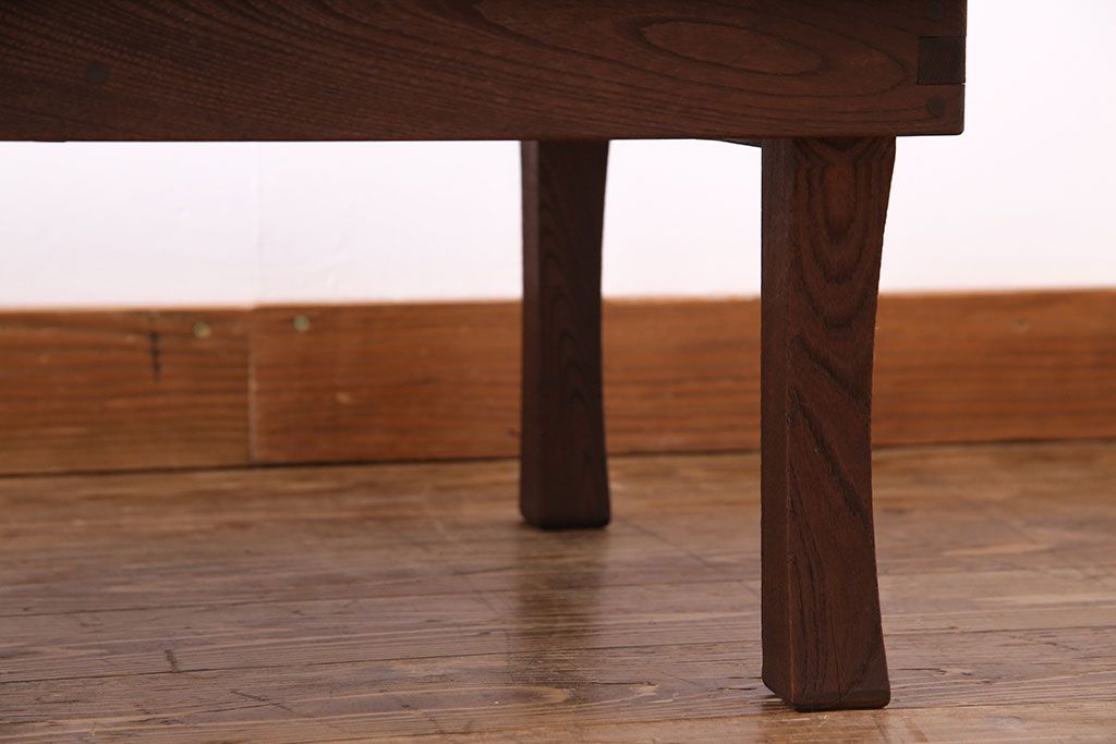 アンティーク家具　和製アンティーク　総ケヤキ材使用　折りたたみができる便利なちゃぶ台(座卓、ローテーブル)