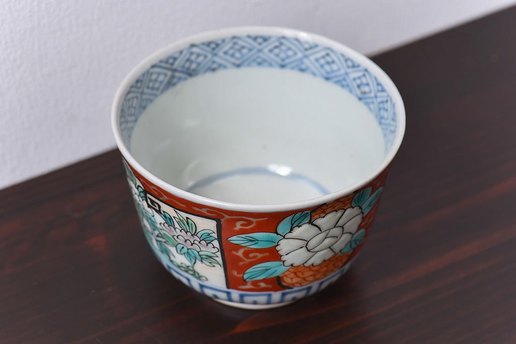 アンティーク雑貨　古民具・骨董　江戸期　華やかな古伊万里色絵染付　蕎麦猪口(湯呑、向付)(3)