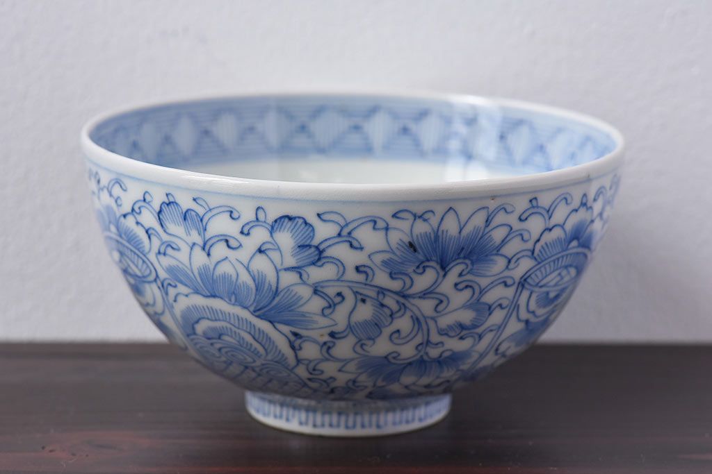 アンティーク雑貨　江戸時代後期　伊万里焼　線描染付　蓋茶碗2客セット(1)