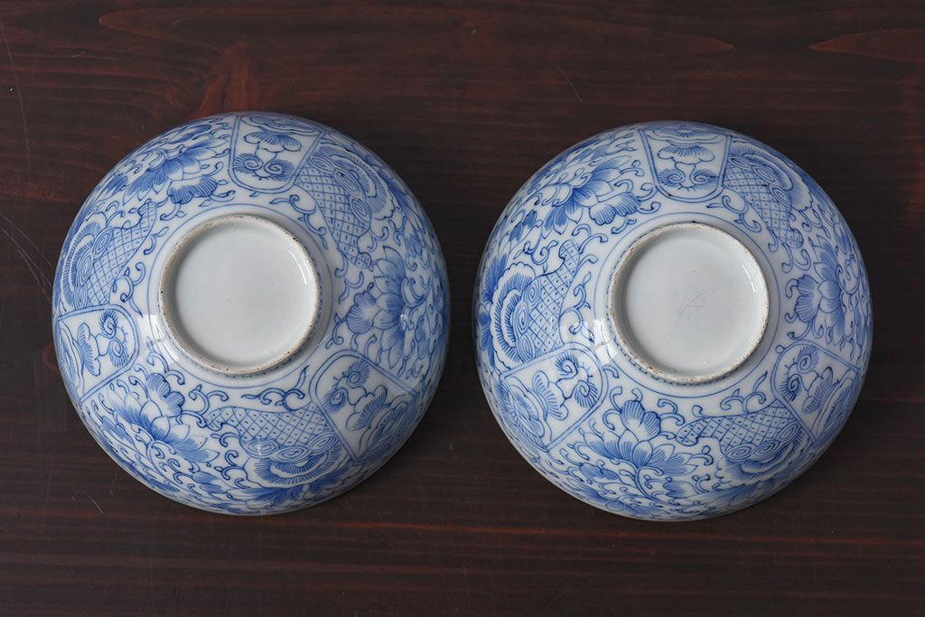 アンティーク雑貨　江戸時代後期　伊万里焼　線描染付　蓋茶碗2客セット(2)