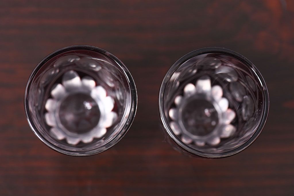 アンティーク雑貨　昭和初期　和モダンな雰囲気漂う切子ショットグラス(酒器)2個セット(1)