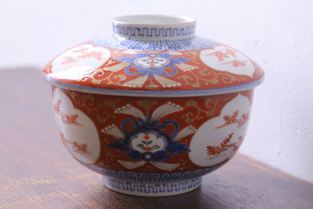 江戸期　大明成化年製　古伊万里　赤絵南蛮図染付　蓋茶碗(2)