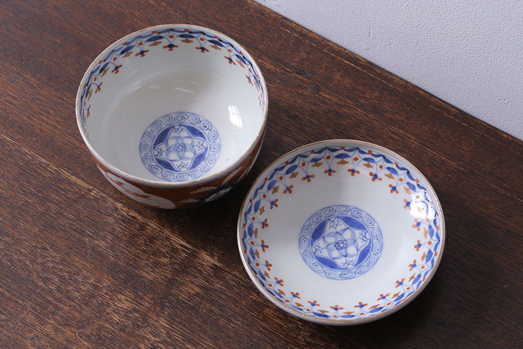 江戸期　大明成化年製　古伊万里　赤絵南蛮図染付　蓋茶碗(2)
