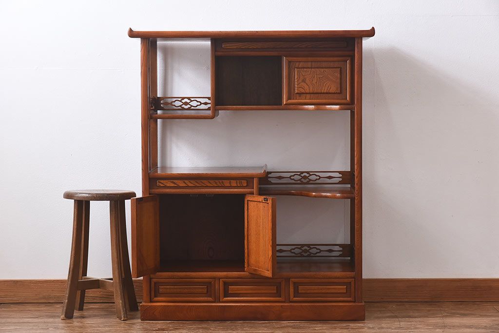 中古　ケヤキ材製　和の雰囲気を高める飾り棚(茶棚)(一部合板使用)