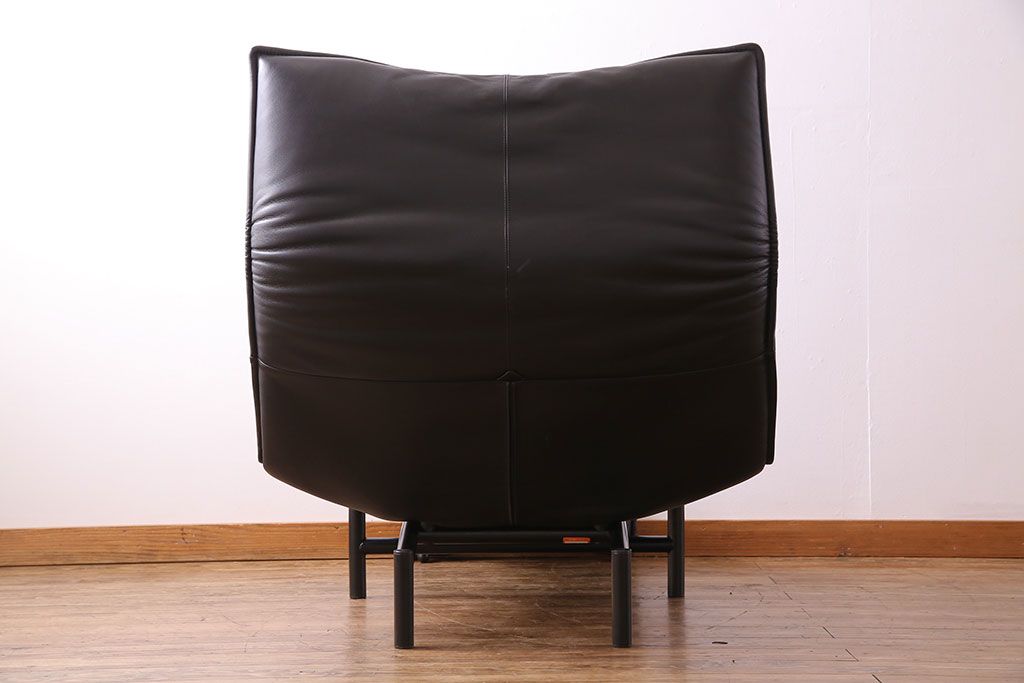 中古　Cassina(カッシーナ)　VERANDA(ヴェランダ) 黒革　1Pソファ(定価約80万円)