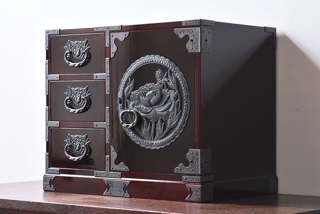中古美品　欅産業　KM-12D　仙台民芸小箪笥(帳箱、船箪笥、舟型三つ抽箪笥)