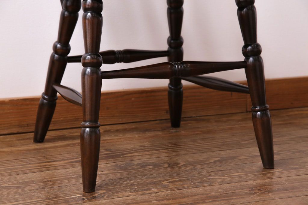 中古美品　北海道民芸家具　HM626 挽き物装飾が美しいウィンザーチェア(椅子、ダイニングチェア、ワークチェア、ウインザーチェア)(定価約7万円)