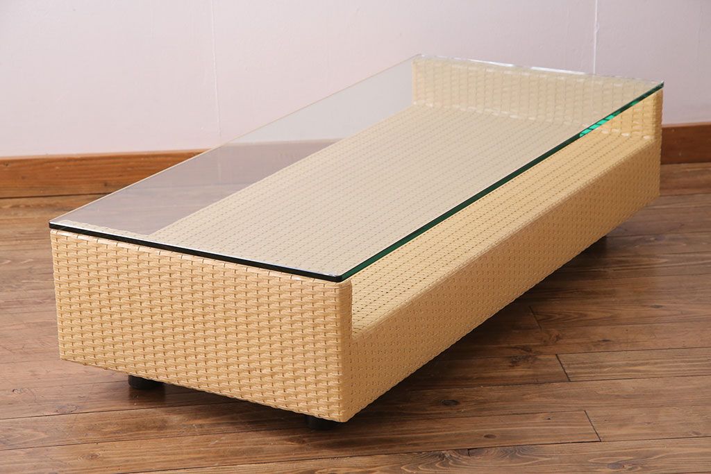 中古美品　arflex(アルフレックス) A TABLE(エー テーブル) holidays(ホリデイズ)　ローテーブル(リビングテーブル、センターテーブル)(定価約15万円)