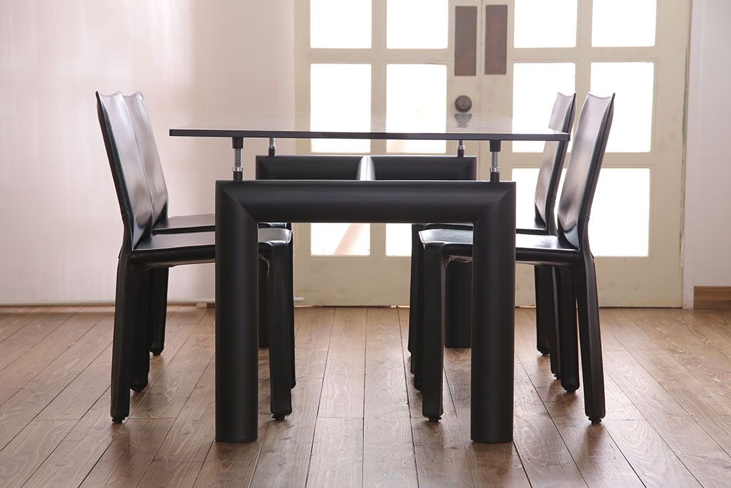 中古 Cassina(カッシーナ) LC6 テーブル(ダイニングテーブル 中古 Cassina(カッシーナ) LC6 テーブル(ダイニングテーブル