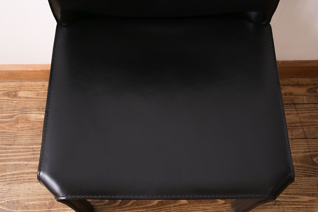 中古　Cassina(カッシーナ)　 CAB(キャブ) アームレスチェア (定価約17万円)(3)