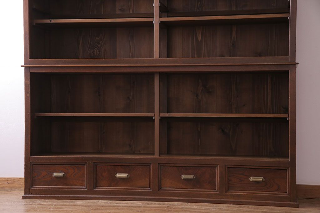 アンティーク家具　和製アンティーク　堂々とした佇まいの二段重ねガラス戸棚(収納棚、食器棚、飾り棚、ショーケース)