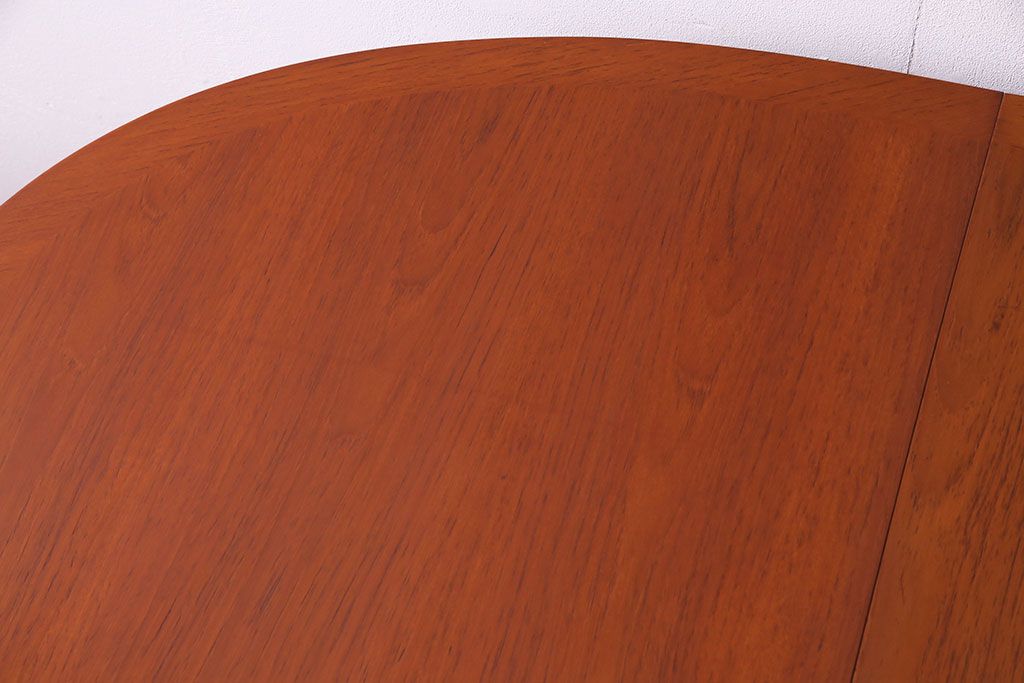 ヴィンテージ家具　イギリスビンテージ　nathan(ネイサン)　コンパクトに置いておける大きなバタフライテーブル(エクステンションテーブル、ダイニングテーブル)