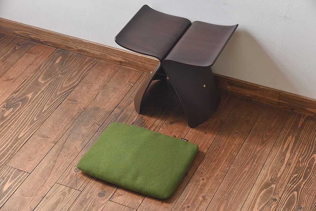 中古 美品 天童木工 S-0521RW-ST 柳宗理 専用クッション付き