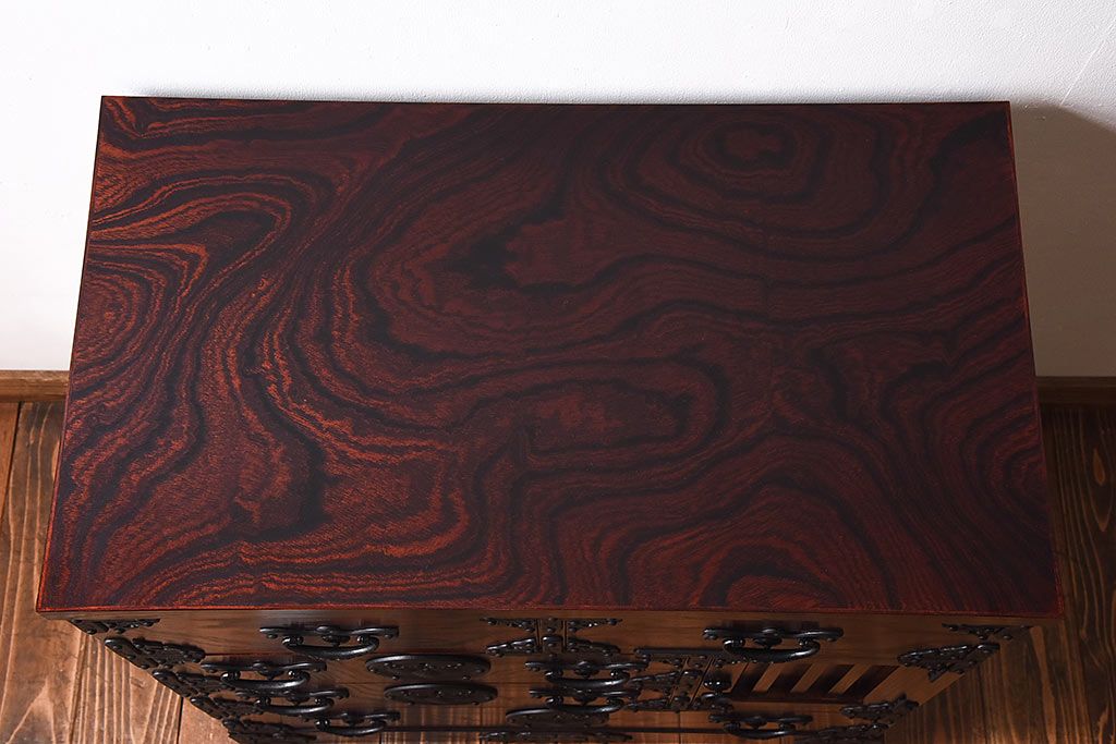 展示美品　岩谷堂箪笥　NO.630　桐文様　銀河8号　中型タンス(整理箪笥、チェスト、桐箪笥、桐たんす)