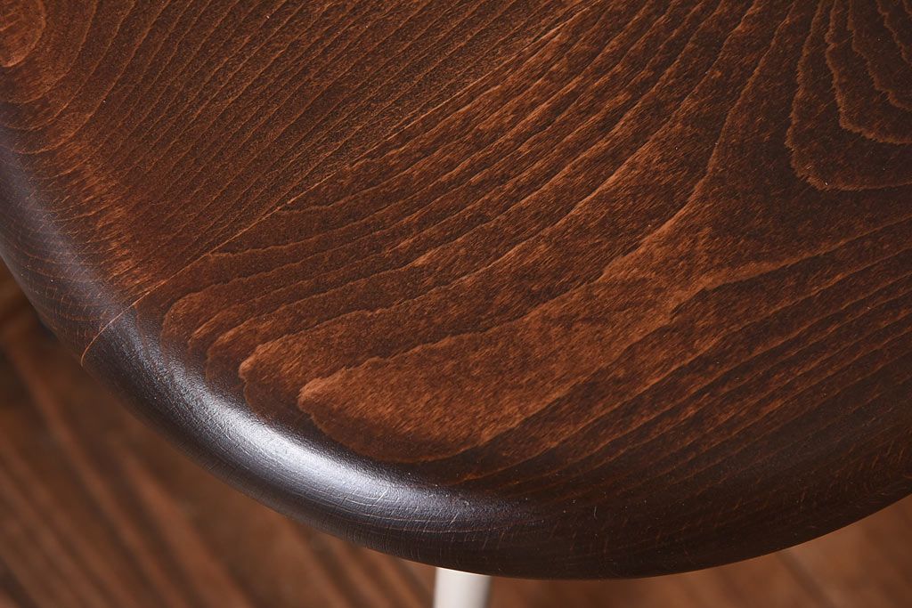 アンティーク雑貨　ラフジュ工房オリジナル　ナチュラルペイントが愛らしい鉄脚丸スツール(椅子、チェア)(2)