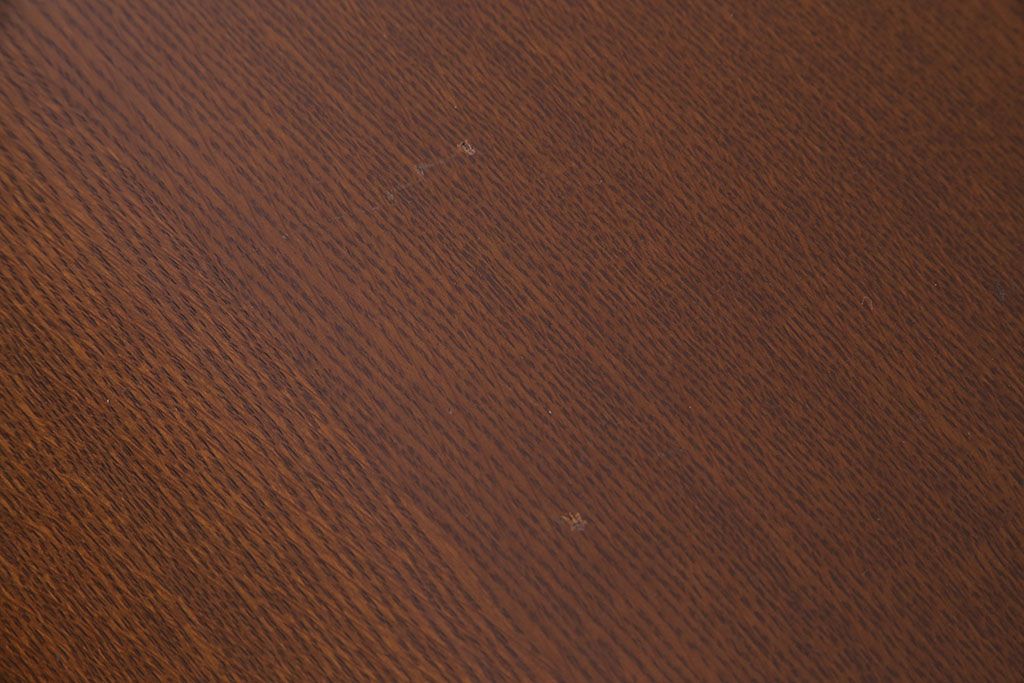 アンティーク雑貨　イギリスビンテージ　細い猫脚が魅力的なコンソールテーブル