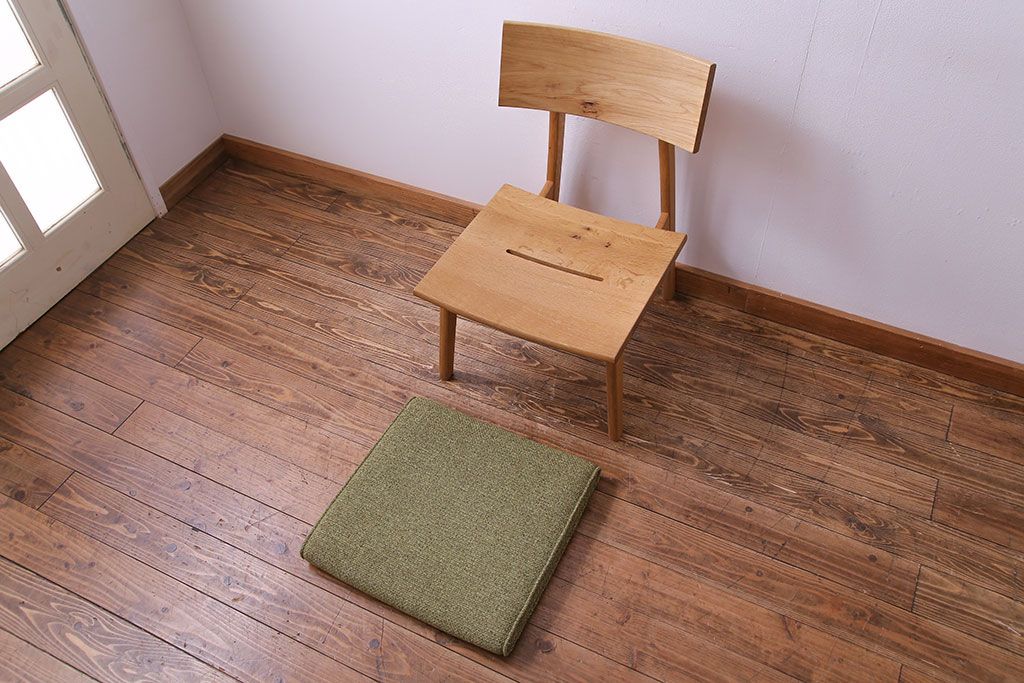 中古美品　飛騨産業　「森のことば」SN250　LDチェア(椅子、ダイニングチェア)(定価約7万円)