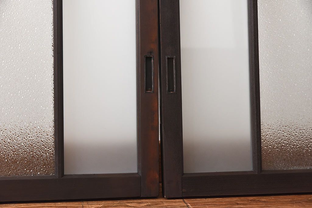 昭和レトロ　味わい漂う小振りな引き戸(窓、ガラス戸、明り取り)3枚セット