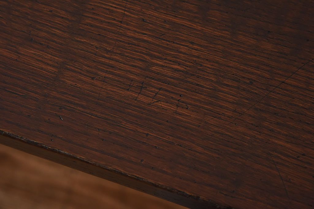 レトロ家具　昭和レトロ　ナラ材・ブナ材　味わいのある木味が魅力の薄型の平机(コンソールテーブル、サイドテーブル)(2)