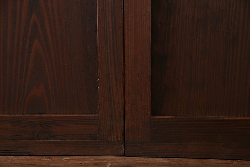 昭和初期　美品　杉材　味わい深い風合いが魅力の障子戸(引き戸、建具)4枚セット(1)