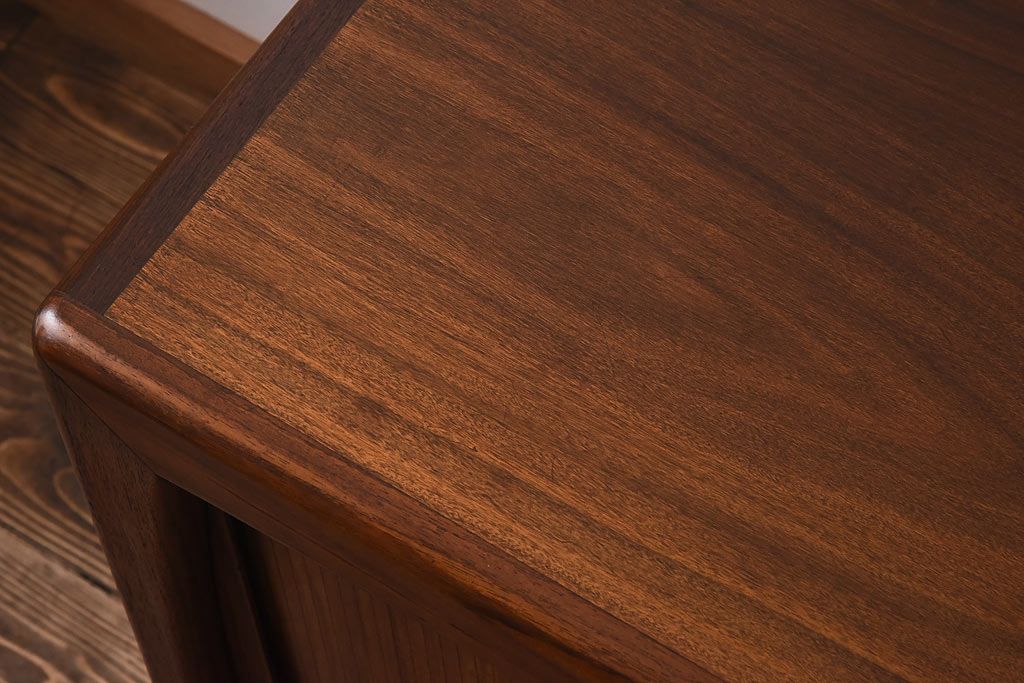 ヴィンテージ家具 北欧ビンテージ dyrlund(デューロン)社 蛇腹式 ヴィンテージ家具 北欧ビンテージ dyrlund(デューロン)社 蛇腹式