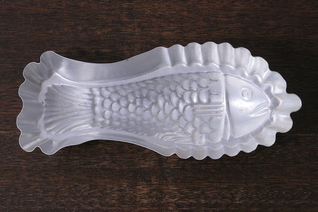 アンティーク雑貨　イギリス製　English Ironstone 魚の形のチョコレートモールド(ゼリーモールド、型、ディスプレイ)