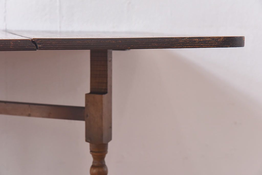 ヴィンテージ家具　イギリス　ビンテージ　オーク材　小振りのゲートレッグテーブル(バタフライテーブル、エクステンションテーブル、サイドテーブル)
