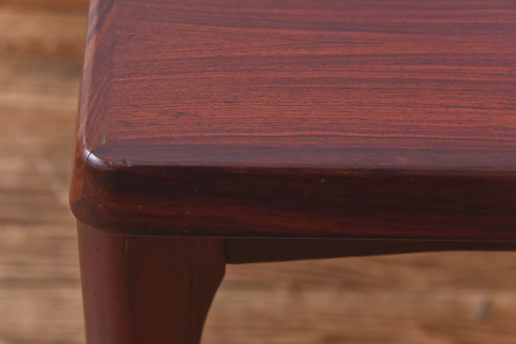 北欧ビンテージ　美品　ローズウッド材の色味が魅力的なコーヒーテーブル(サイドテーブル)(2)