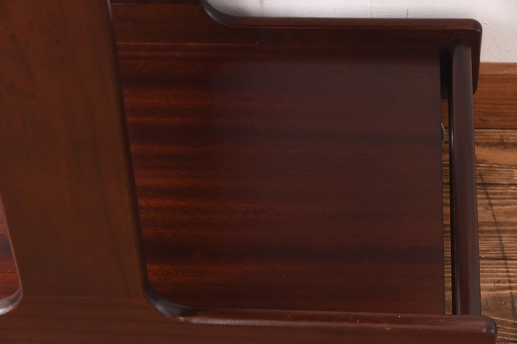 アンティーク雑貨　【K様売約済み】北欧ビンテージ　チーク材　シンプルなフォルムのトロリー(キッチンワゴン、サイドテーブル、花台)