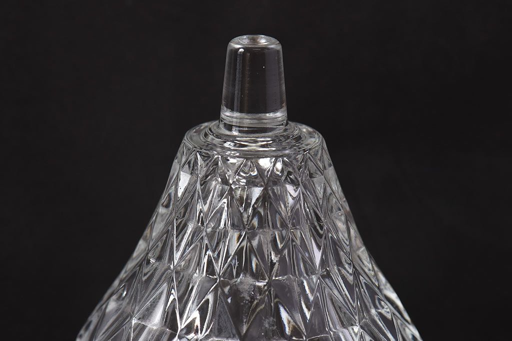アンティーク雑貨　イギリスビンテージ　洋梨モチーフのデザインが可愛らしいガラスの小物入れ