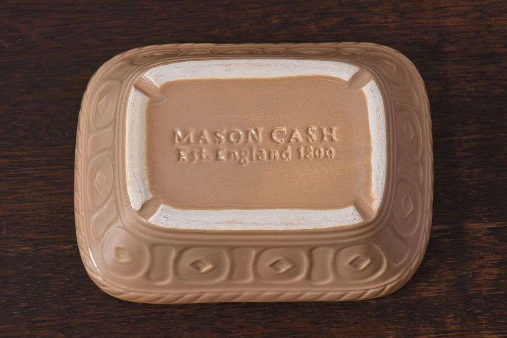 アンティーク雑貨　イギリス　MASON CASH(メイソンキャッシュ)　バターケース(チーズディッシュ、洋食器)