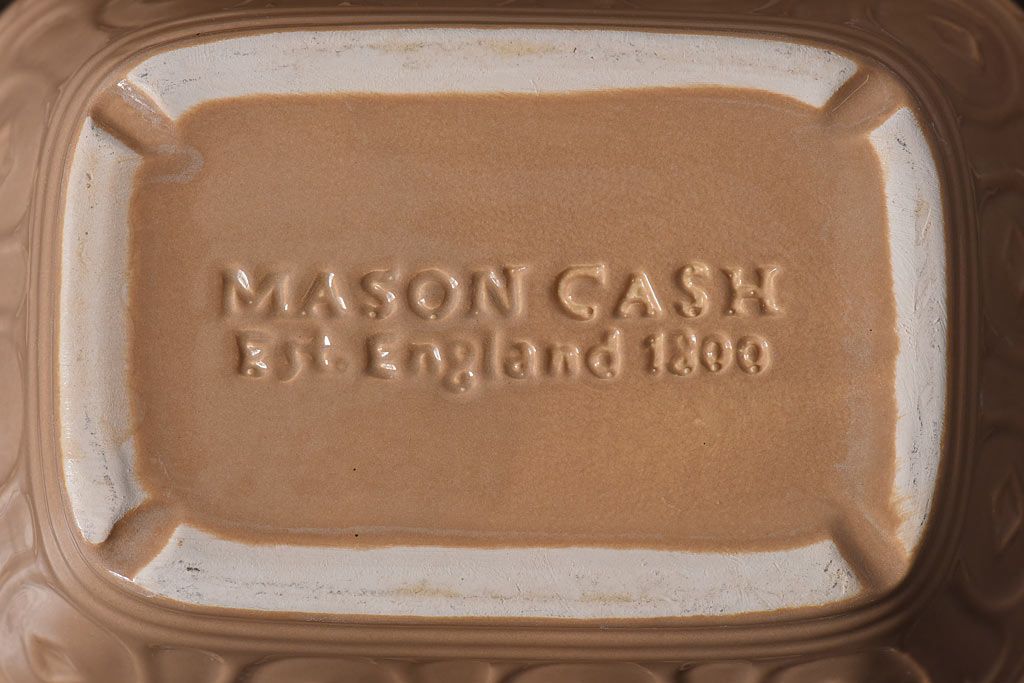 アンティーク雑貨　イギリス　MASON CASH(メイソンキャッシュ)　バターケース(チーズディッシュ、洋食器)