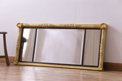 アンティーク雑貨　イタリア家具　豪華なフレームが魅惑的なアンティークミラー(鏡)