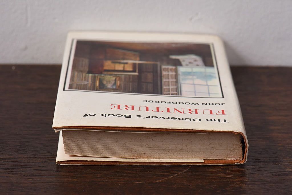 アンティーク雑貨 イギリス The Observer's Book FURNITURE 家具
